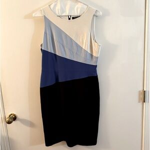 White House Black Market Scoop Neck Zipper Back MIDI Dress